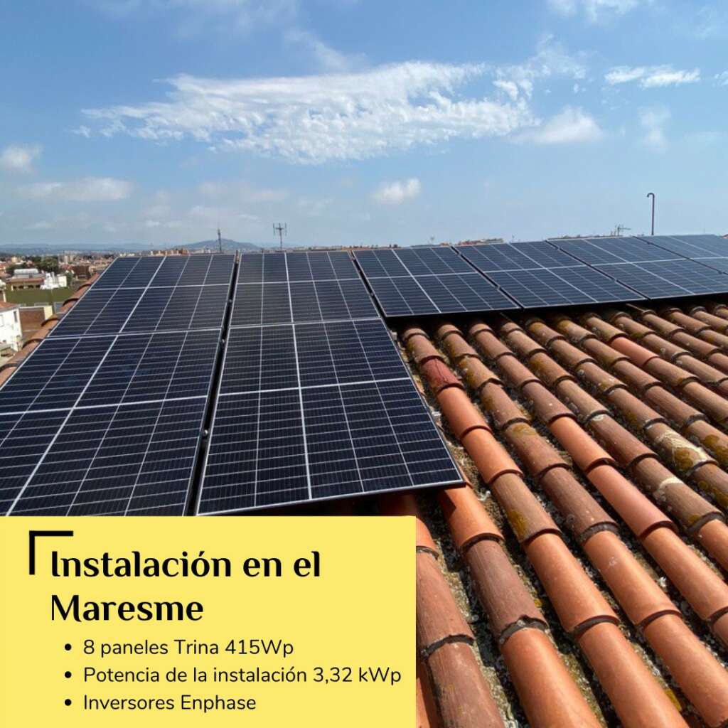 foto instalacion paneles solares en el maresme